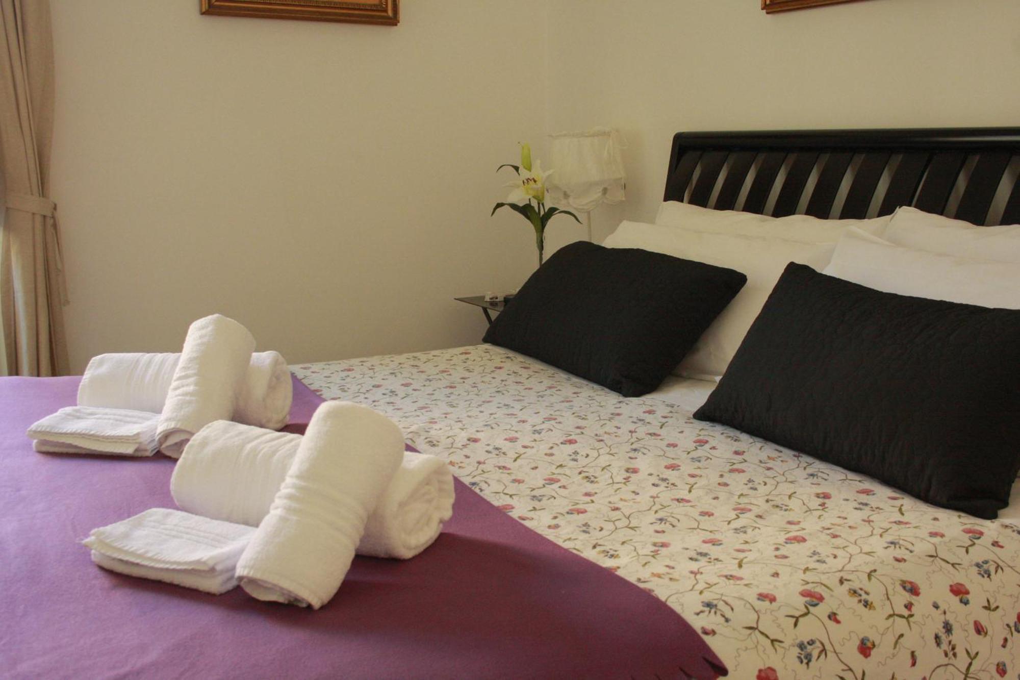 St. John Bed and breakfast 2*
